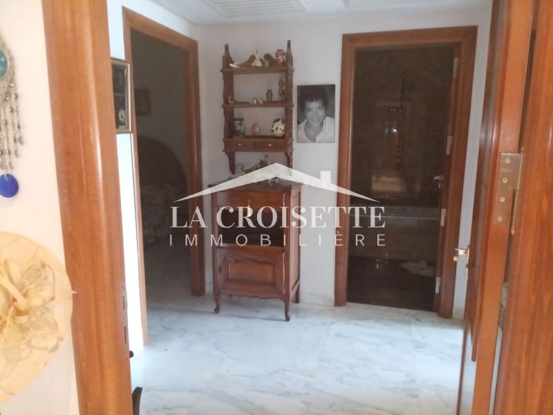 Appartement meublé S+3 à Ain Zaghouan Nord